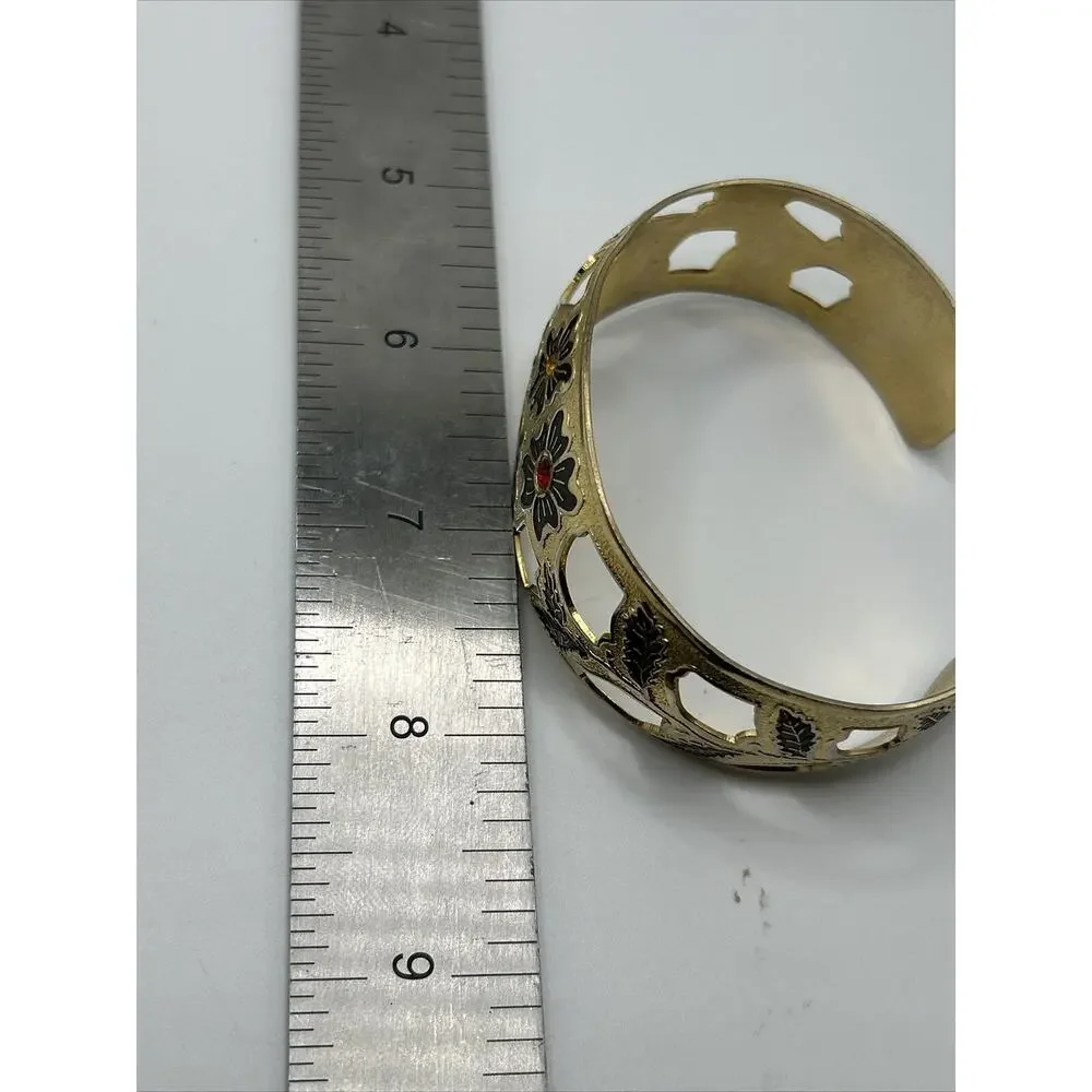 Vintage Gold Tone Floral Enamel Cut Outs‎ Cuff Bracelet Unsigned Fashion